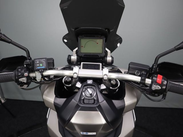 honda - x-adv