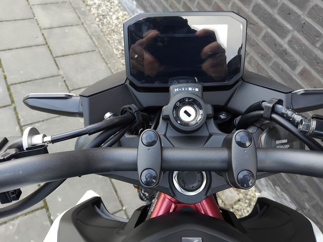 honda - cb-750-hornet