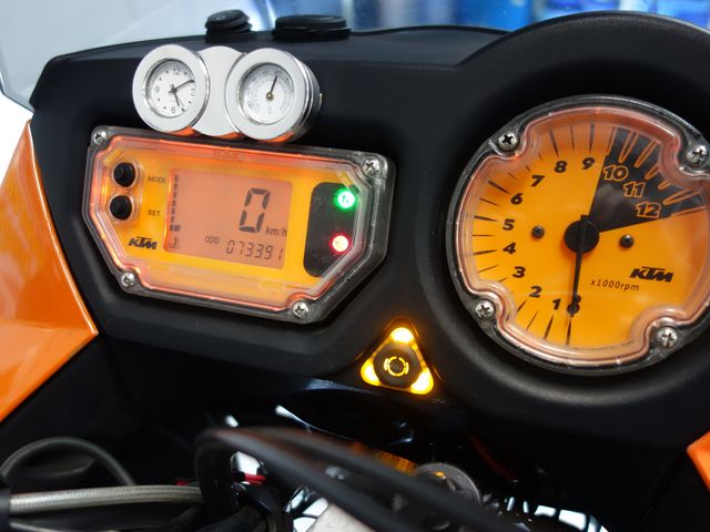 ktm - 990-adventure