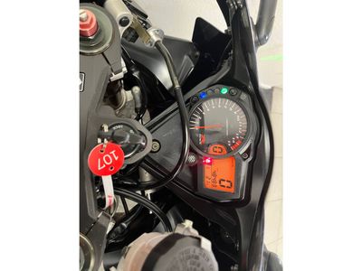 SUZUKI GSX-R 1000 – foto 2