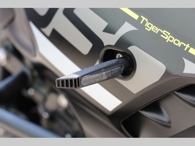 triumph - tiger-1050-sport