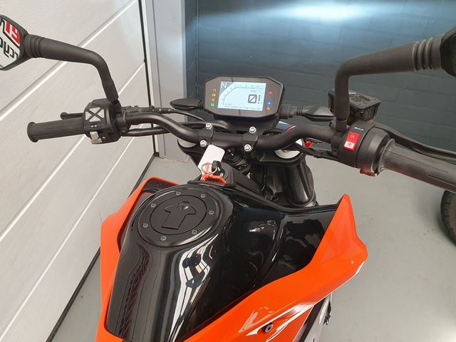 ktm - 790-duke