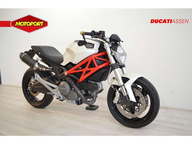ducati - monster-696