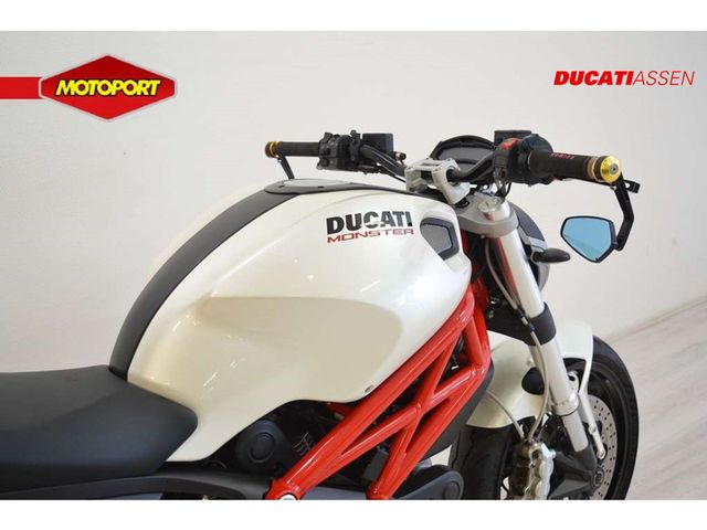 ducati - monster-696