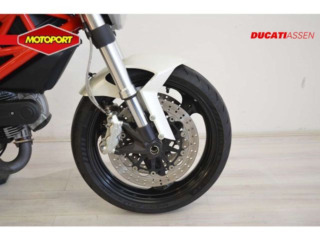 ducati - monster-696