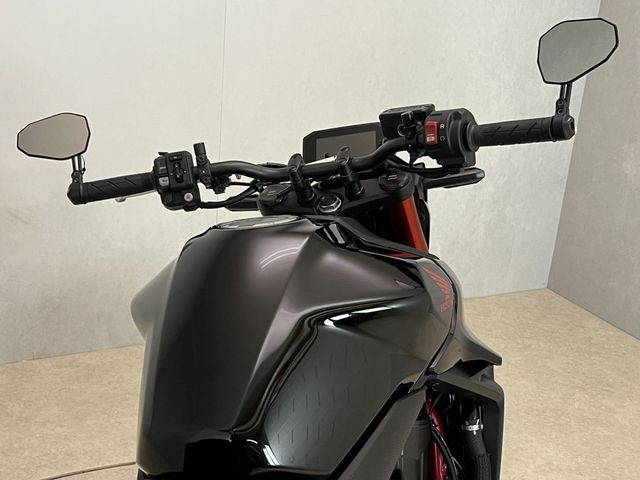 honda - cb-750-hornet