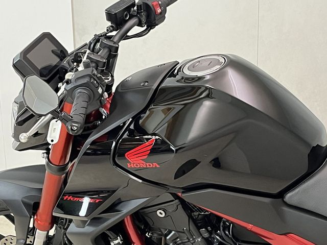 honda - cb-750-hornet