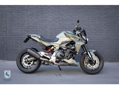 BMW F 900 R