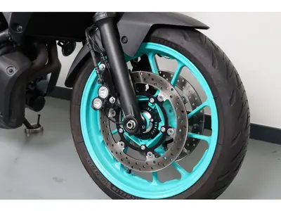 YAMAHA MT 07 ABS – foto 3