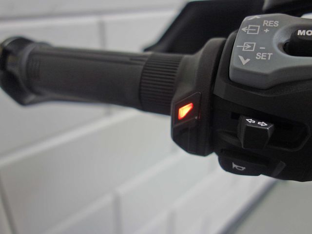 suzuki - v-strom-1050-a