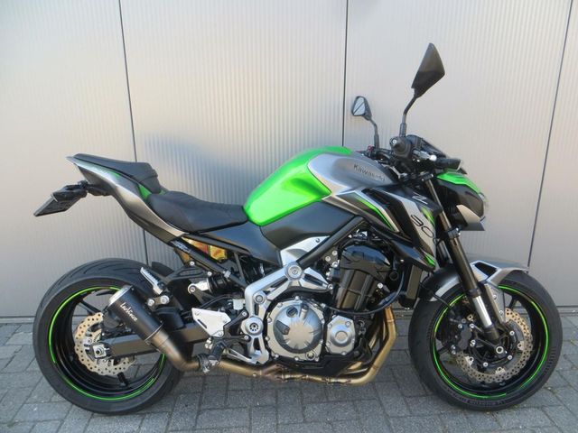 kawasaki - z900