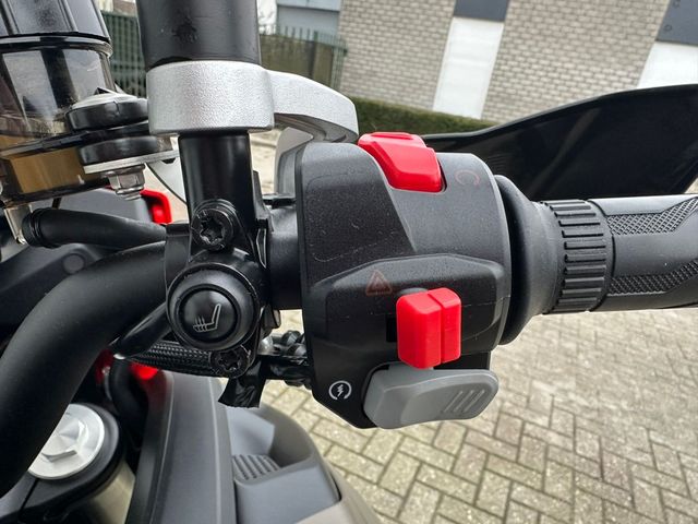 QJMOTOR - srt-800-sx-touring