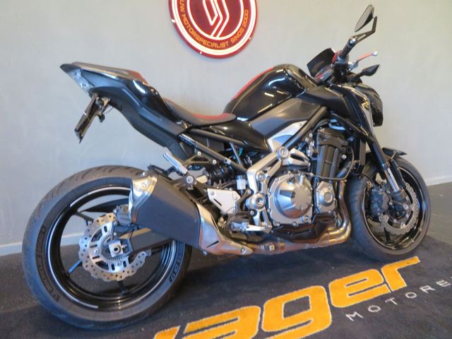 kawasaki - z900