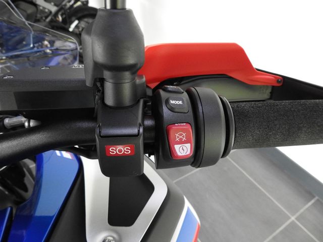 bmw - r-1300-gs-adventure