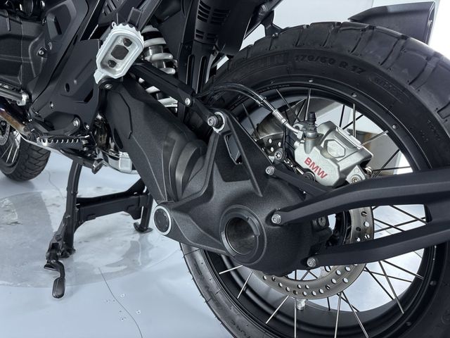 bmw - r-1300-gs-adventure