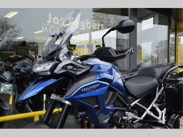 triumph - tiger-1200-gt-pro