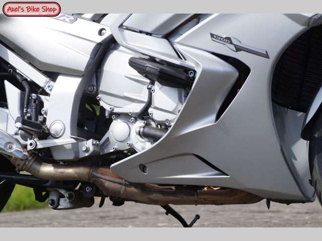 yamaha - fjr-1300