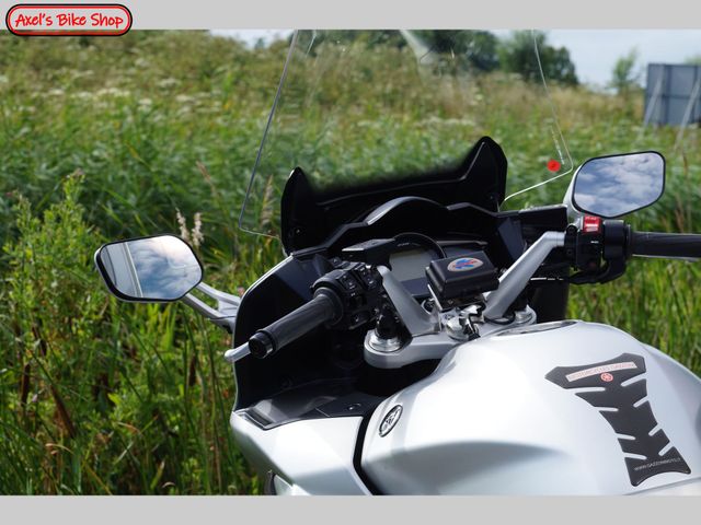 yamaha - fjr-1300