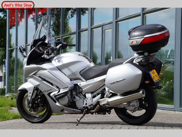 yamaha - fjr-1300