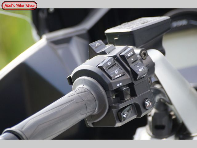 yamaha - fjr-1300