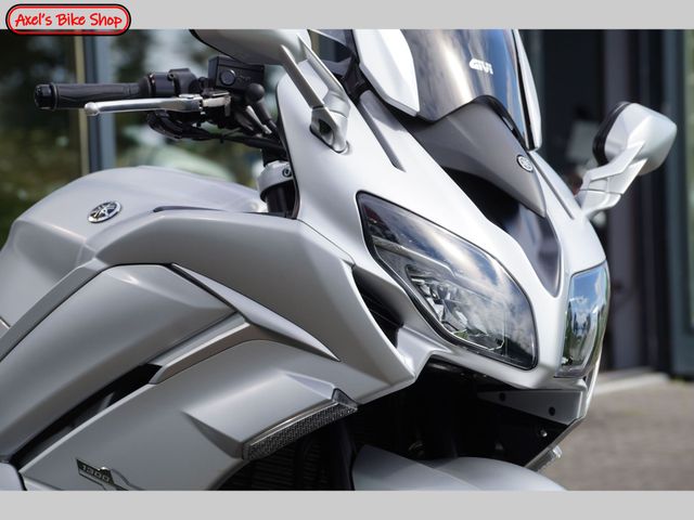 yamaha - fjr-1300