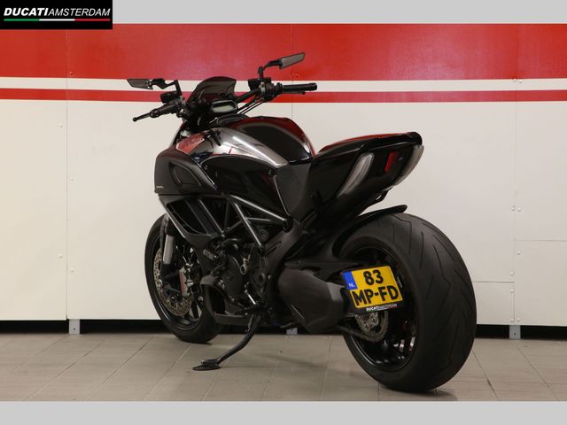 ducati - diavel-cromo