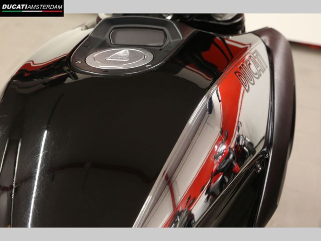 ducati - diavel-cromo