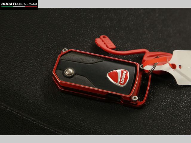 ducati - diavel-cromo