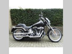 HARLEY-DAVIDSON DEUCE FXSTD SOFTAIL