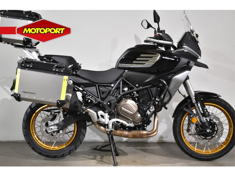 Qjmotor SRT 700 SX Touring 2026 nieuw