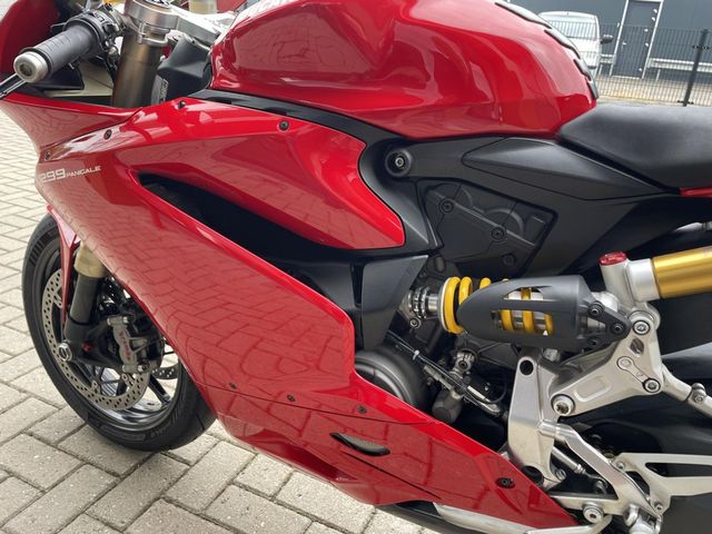 ducati - 1299-panigale
