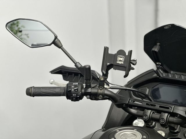 yamaha - tracer-7