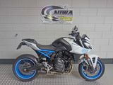 SUZUKI GSX-8S