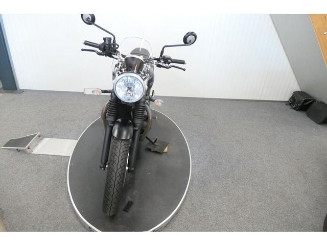triumph - street-twin