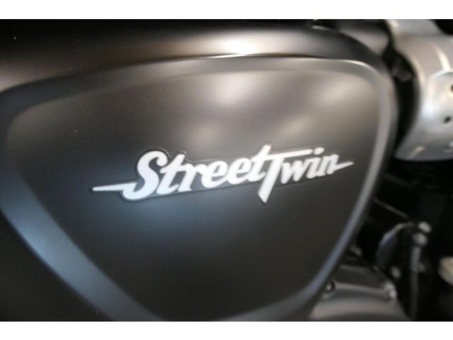 triumph - street-twin