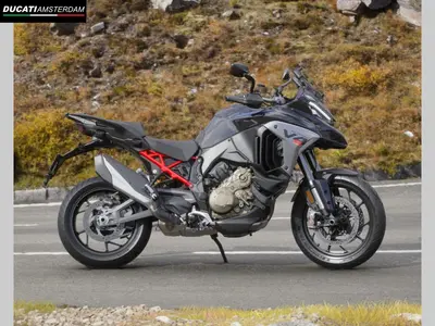 DUCATI MULTISTRADA V4 S – foto 2