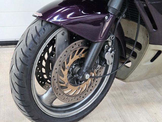 honda - st-1100-pan-european