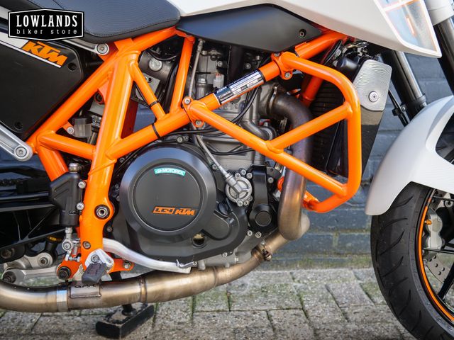 ktm - 690-duke