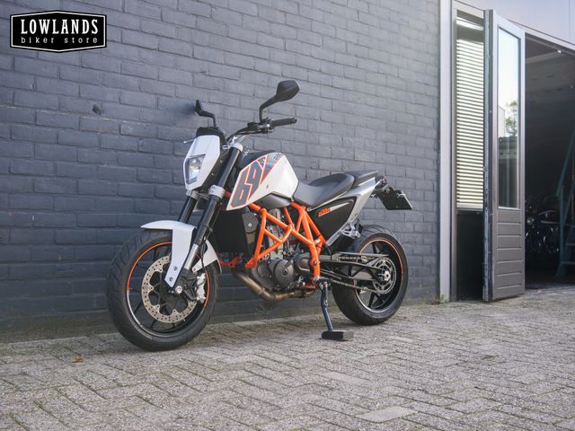 ktm - 690-duke