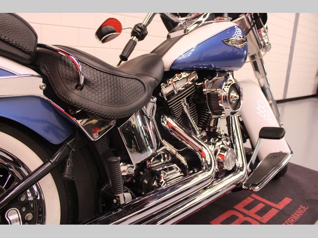 harley-davidson - deluxe--heritage-special-flstni