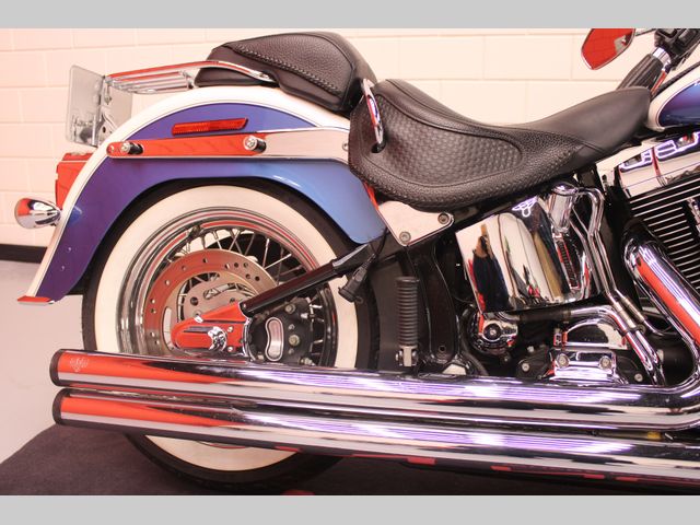 harley-davidson - deluxe--heritage-special-flstni