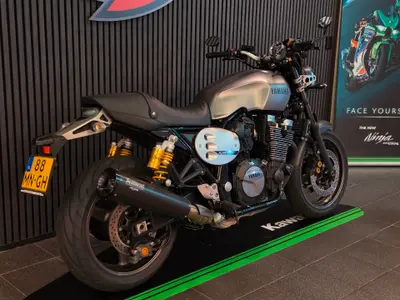 YAMAHA XJR 1300 – foto 4