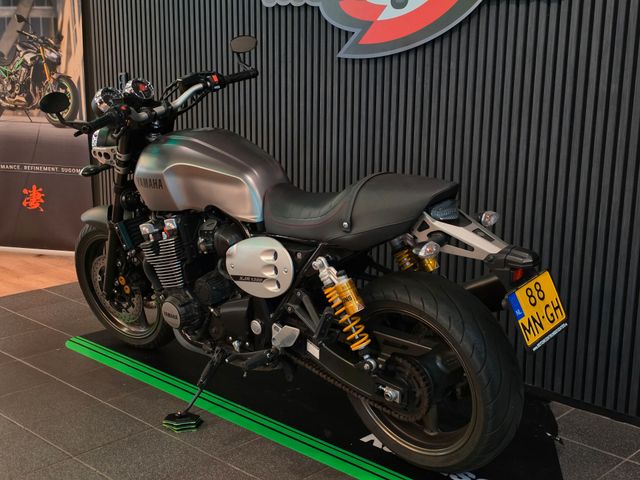 yamaha - xjr-1300
