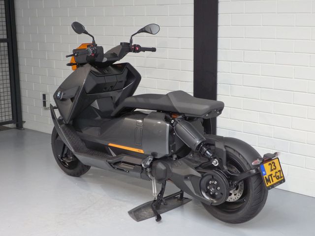 bmw - ce-04