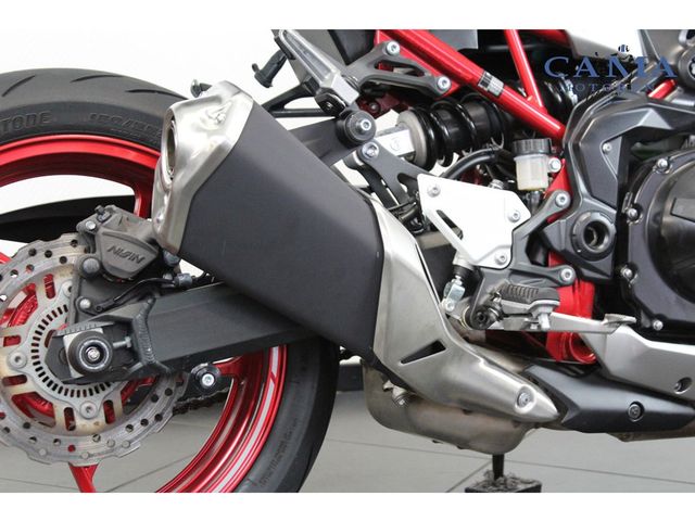 kawasaki - z900