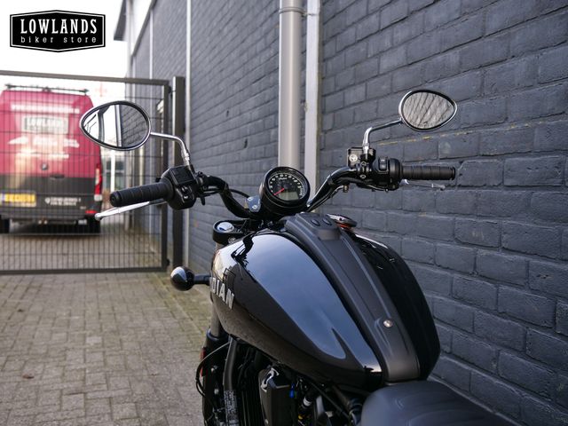 indian - scout-bobber-sixty