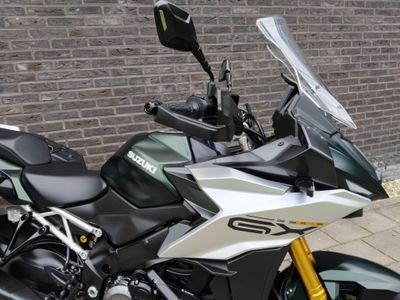 SUZUKI GSX-S 1000 GX – foto 3