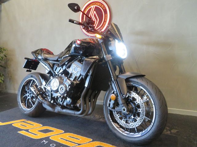 honda - cb-1000-r-black-edition