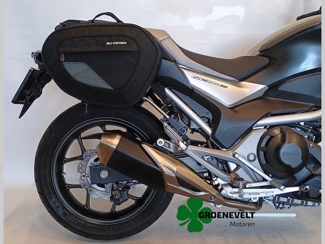 honda - nc-700-x-dct