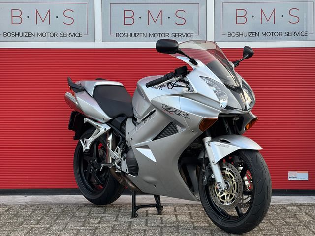 honda - vfr-800-fi-vtec